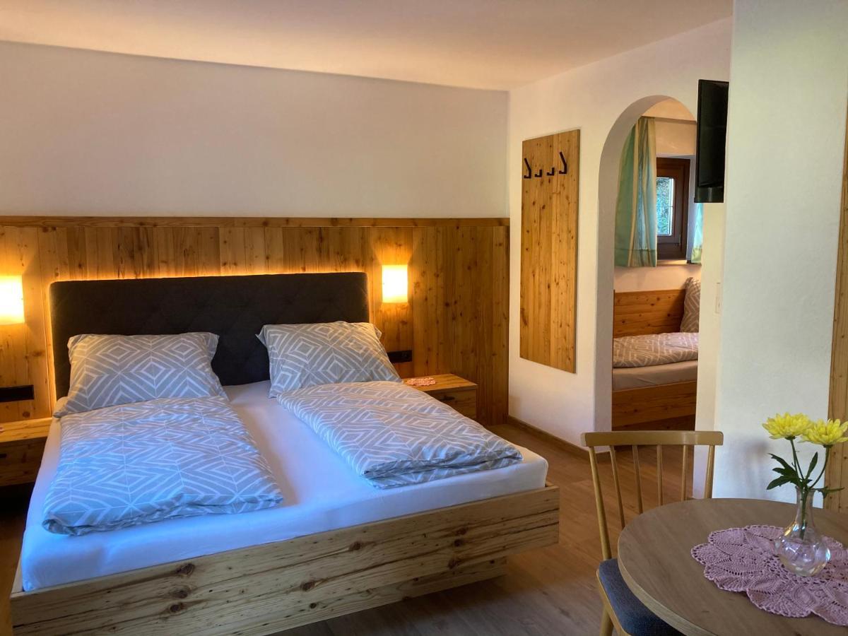 Ferienwohnung Kroell เซลล์ อัม ซิลลา ภายนอก รูปภาพ