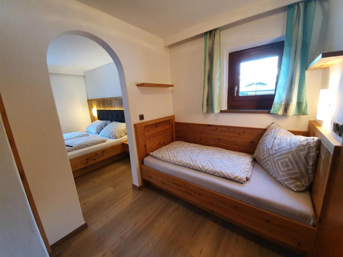 Ferienwohnung Kroell เซลล์ อัม ซิลลา ภายนอก รูปภาพ