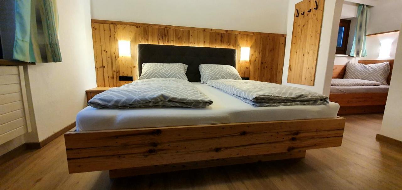 Ferienwohnung Kroell เซลล์ อัม ซิลลา ภายนอก รูปภาพ