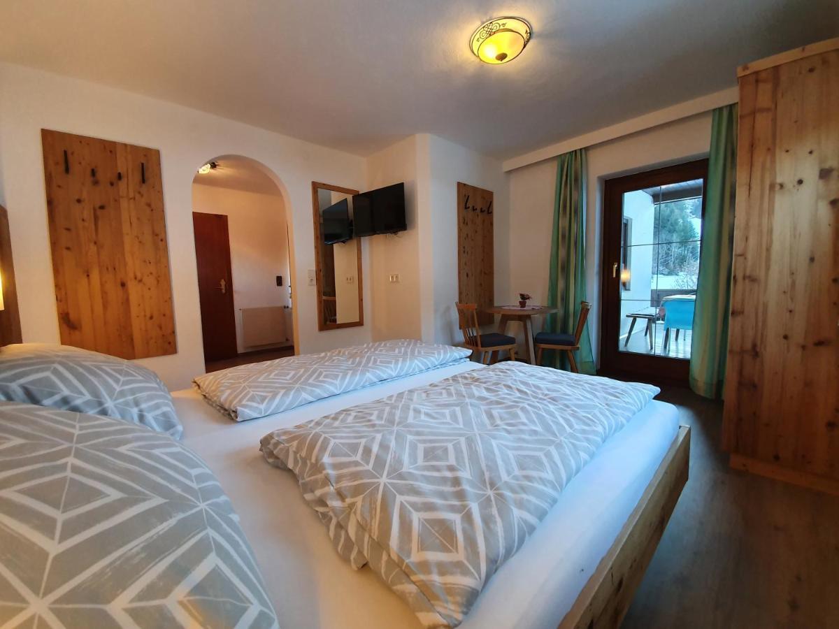 Ferienwohnung Kroell เซลล์ อัม ซิลลา ภายนอก รูปภาพ