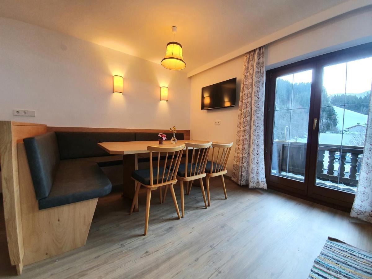 Ferienwohnung Kroell เซลล์ อัม ซิลลา ภายนอก รูปภาพ